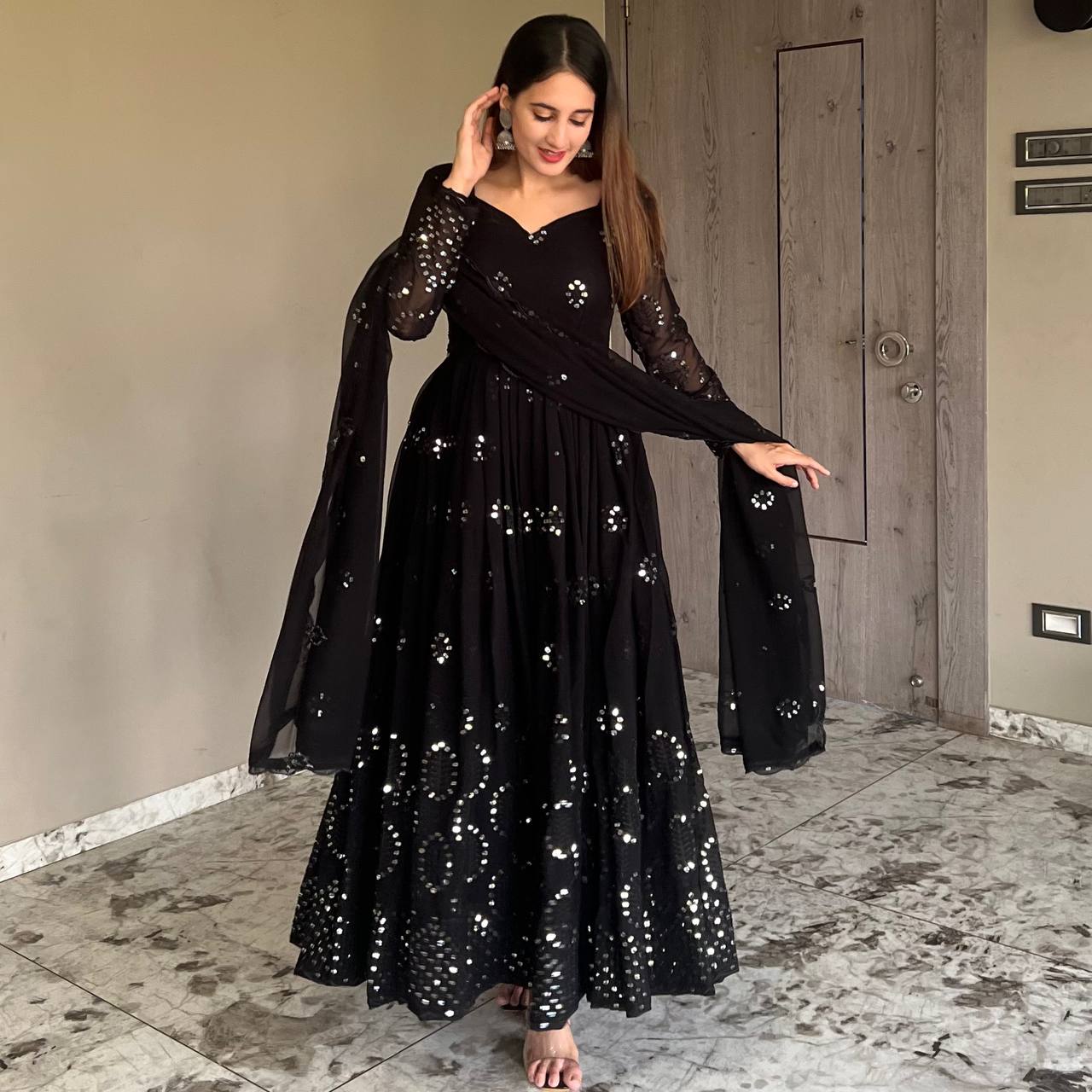 BLACK EMBROIDERED GEORGETTE ANARKALI SUIT SET SI 1150