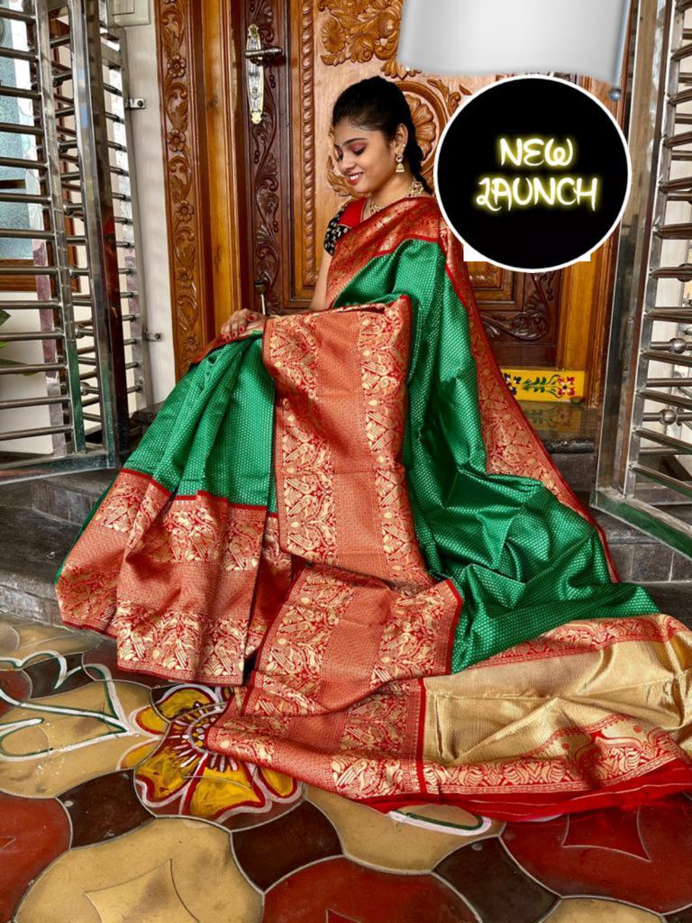 Green Weaving work Lichi Silk Traditional Saree 1022