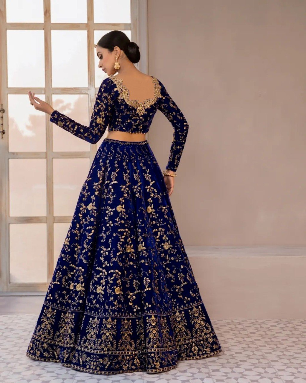 Blue Embroidered Attractive Party Wear Lehenga choli SI 2037