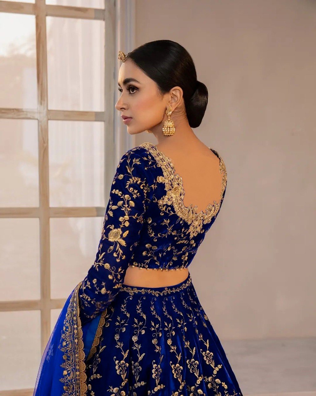 Blue Embroidered Attractive Party Wear Lehenga choli SI 2037