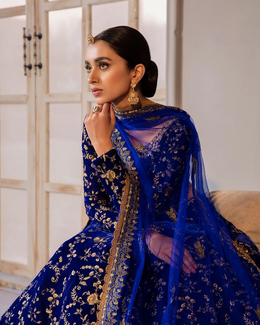 Blue Embroidered Attractive Party Wear Lehenga choli SI 2037